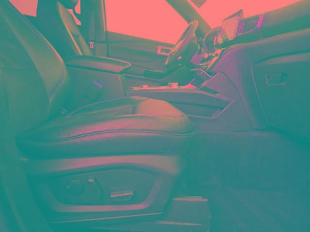 Certified 2023 Ford Explorer ST-Line w/ Class IV Trailer Tow Package image 7