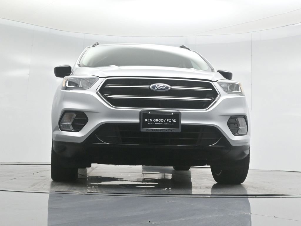 Certified 2019 Ford Escape SE image 31