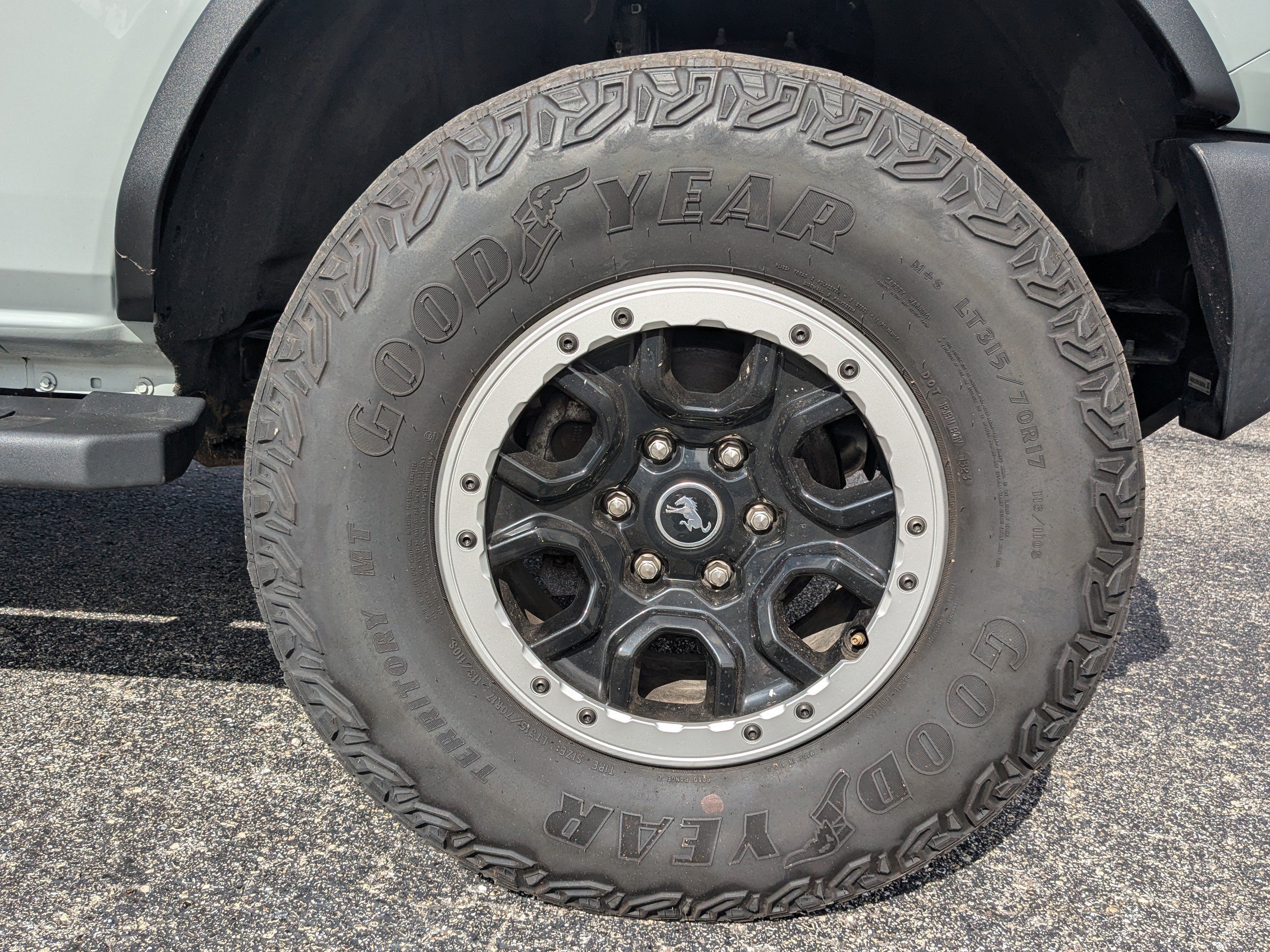 Certified 2023 Ford Bronco Big Bend w/ Sasquatch Package AWD/4WD image 11