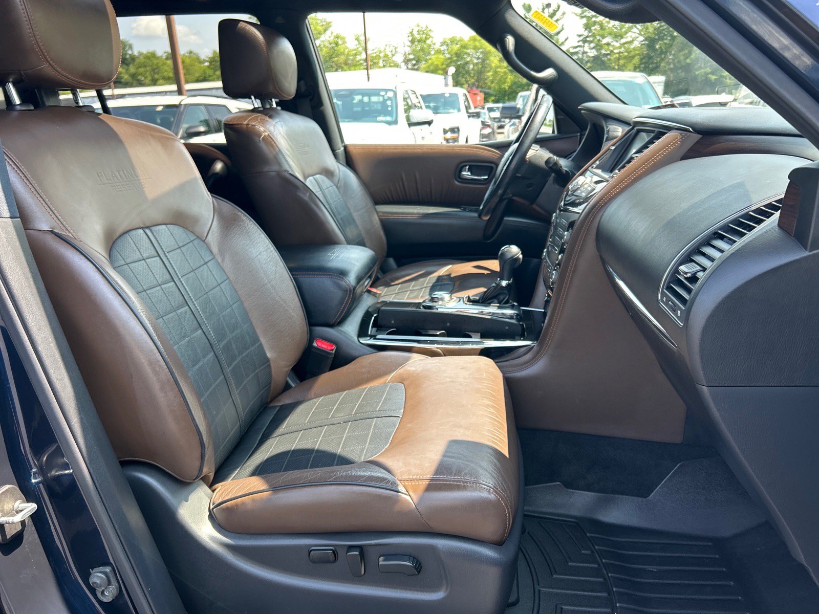 Used 2020 Nissan Armada Platinum w/ Platinum Reserve Package AWD/4WD image 20