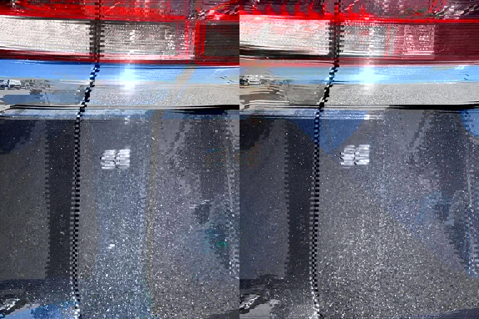 Used 2025 Volkswagen Atlas SE image 24