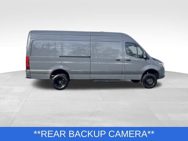 Used 2024 Mercedes-Benz Sprinter 3500 image 5