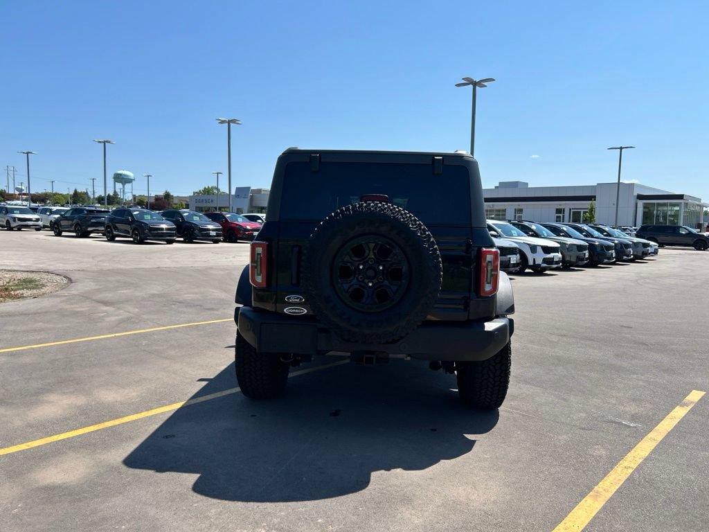 Certified 2023 Ford Bronco Wildtrak AWD/4WD image 8