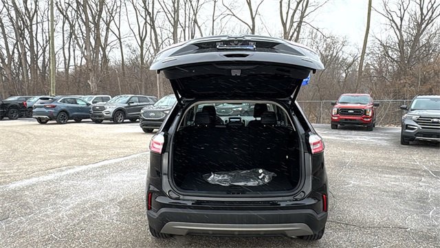 Certified 2024 Ford Edge SEL w/ Convenience Package image 29