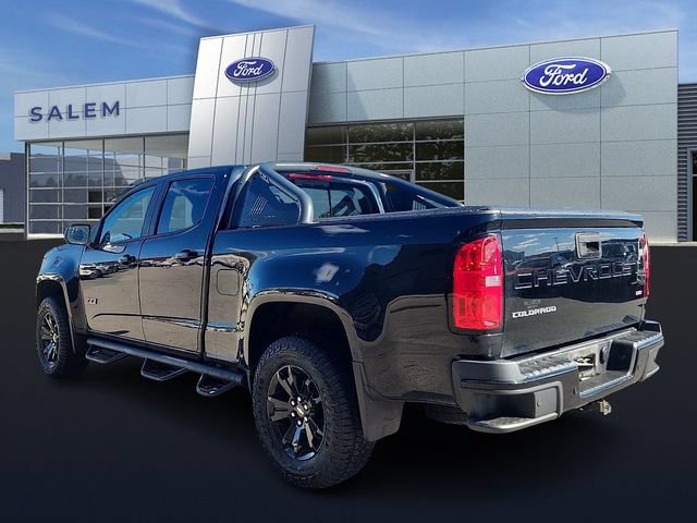 Used 2022 Chevrolet Colorado Z71 w/ Z71 Midnight Edition AWD/4WD image 4