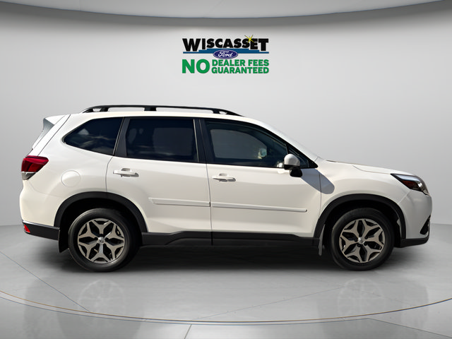 Used 2023 Subaru Forester Premium AWD/4WD image 26