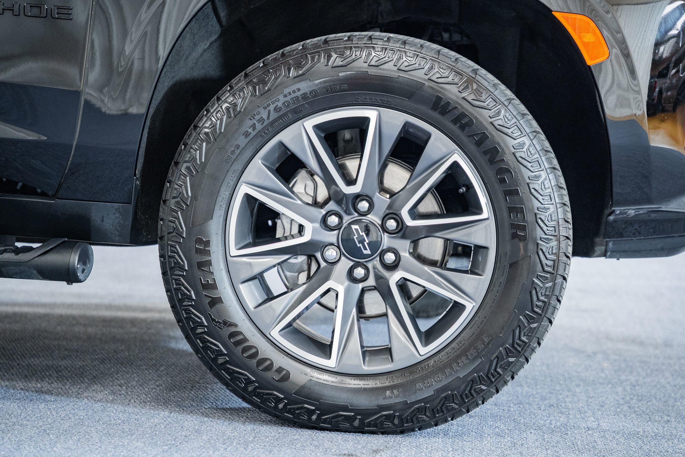 Used 2024 Chevrolet Tahoe Z71 image 14