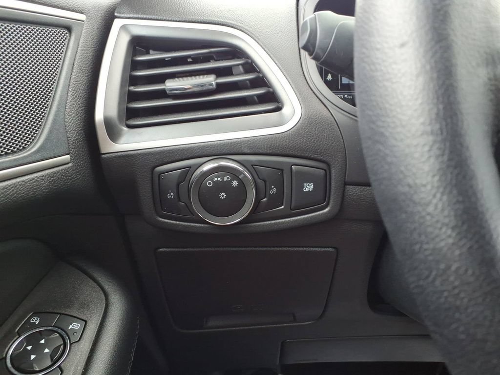 Certified 2023 Ford Edge SEL AWD/4WD image 14