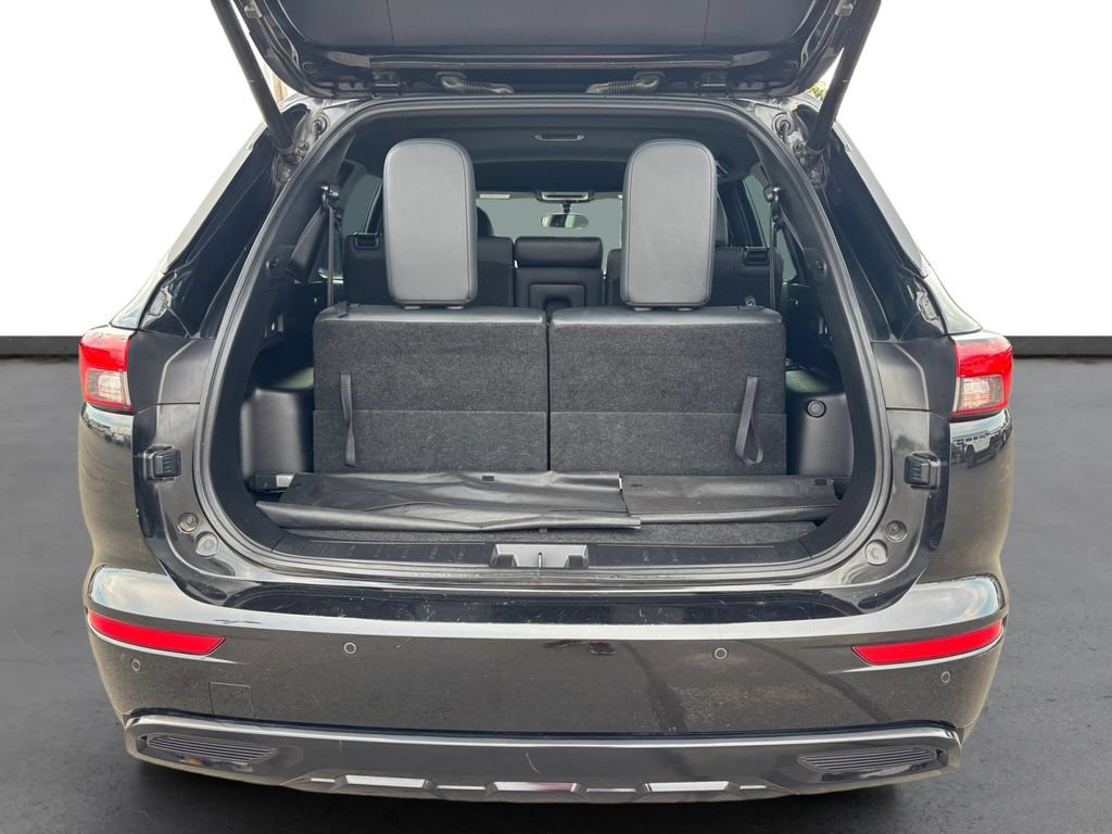 Used 2023 Mitsubishi Outlander SE Black Edition AWD/4WD image 24