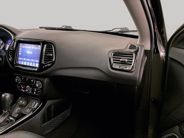 Used 2020 Jeep Compass Limited AWD/4WD image 15
