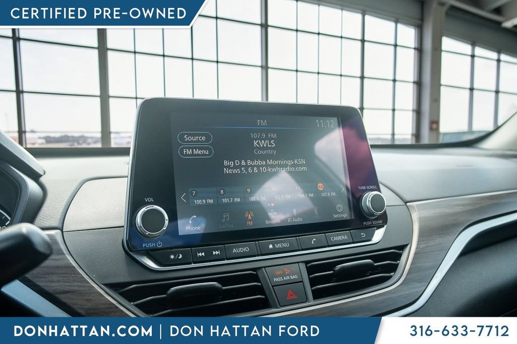 Used 2025 Nissan Altima 2.5 SV FWD image 9