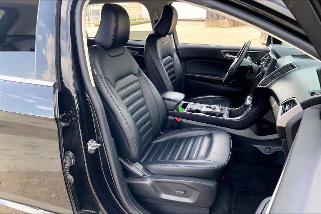 Certified 2024 Ford Edge SEL image 10