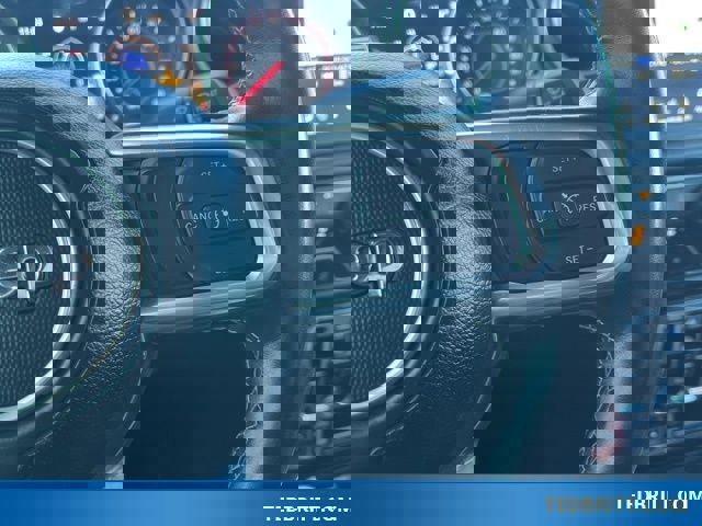 Used 2022 Jeep Wrangler Unlimited Rubicon w/ Cold Weather Group image 29