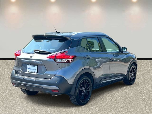 Used 2020 Nissan Kicks SR w/ SR Premium Package FWD image 5