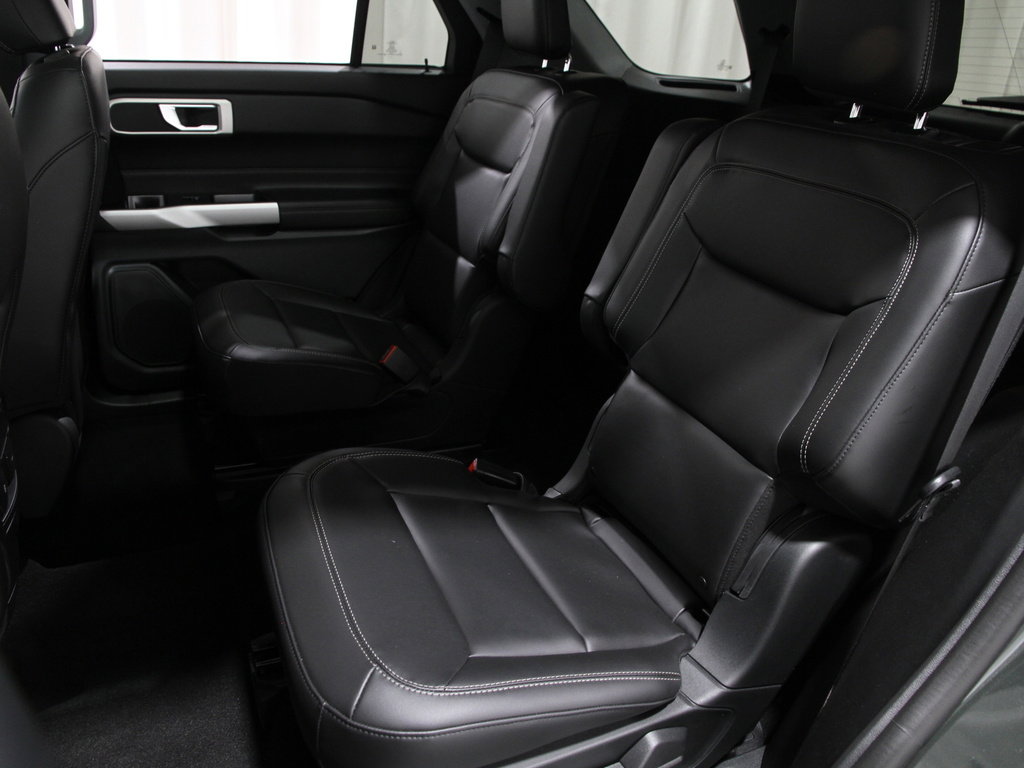 Certified 2023 Ford Explorer XLT w/ Equipment Group 202A image 20