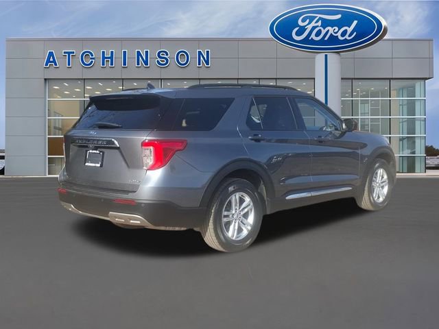 Certified 2023 Ford Explorer XLT w/ Equipment Group 202A image 5