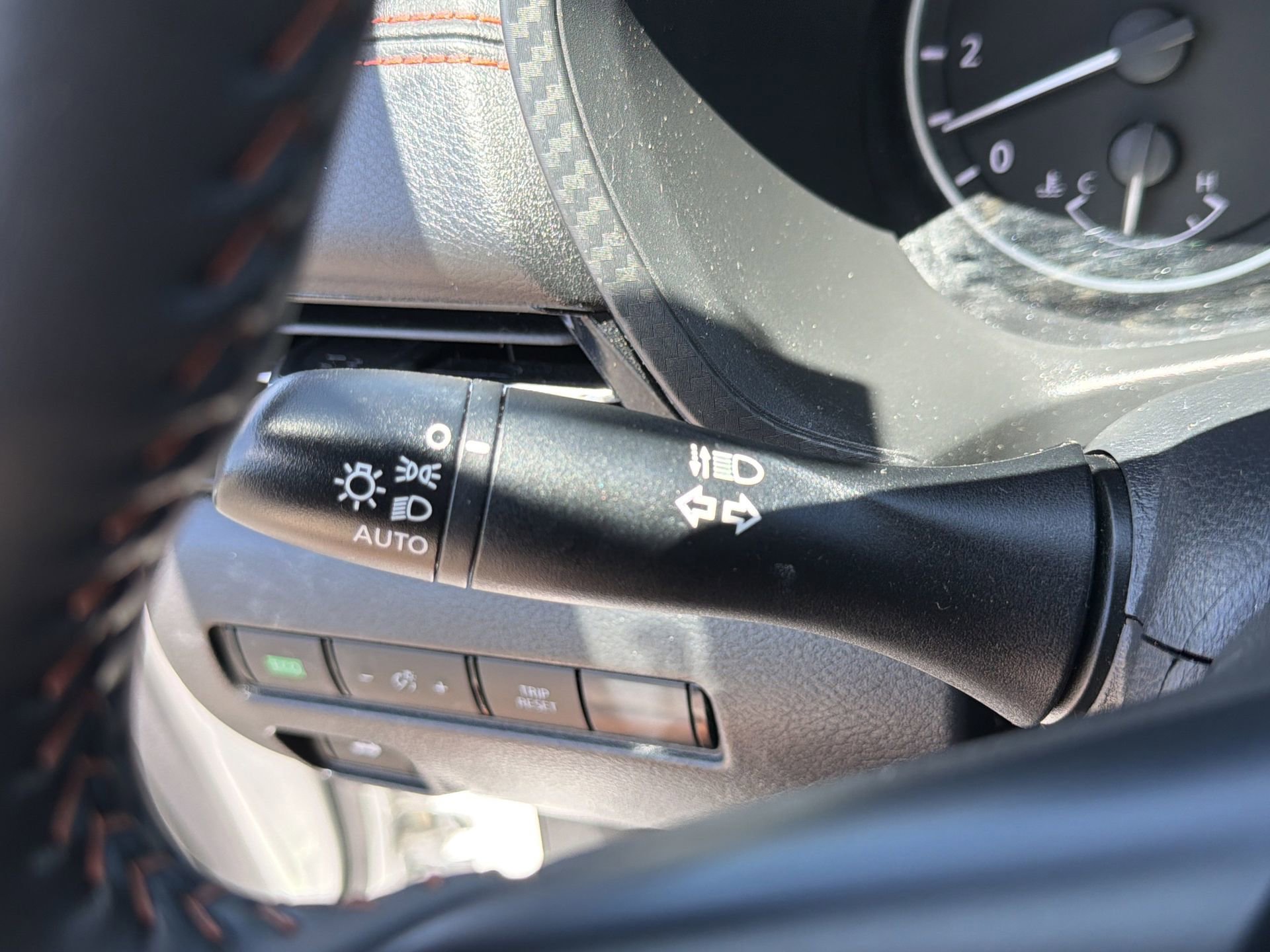 Used 2025 Nissan Sentra SR FWD image 15