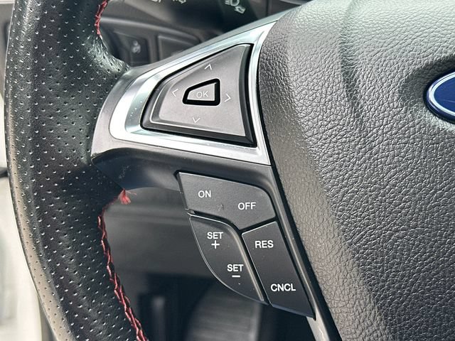 Certified 2022 Ford Edge ST-Line AWD/4WD image 31