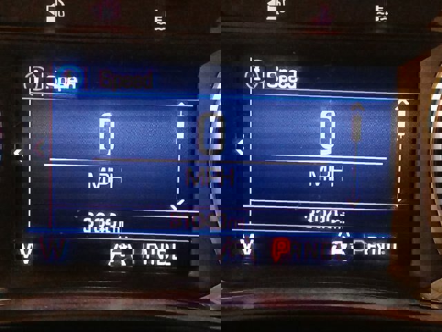 Used 2020 Chevrolet Equinox LT w/ Midnight Edition image 14