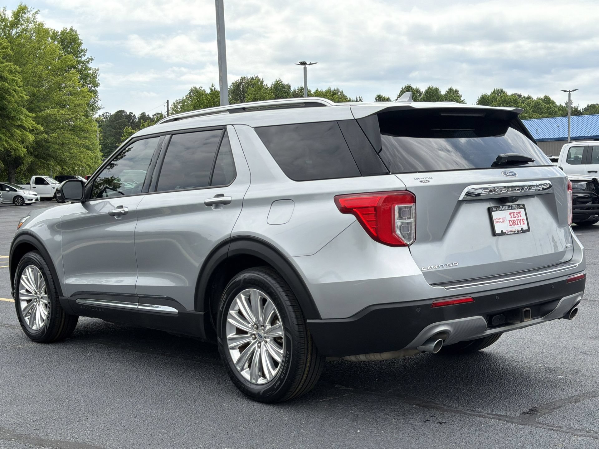 Certified 2020 Ford Explorer Limited w/ Class III Trailer Tow Package RWD image 25