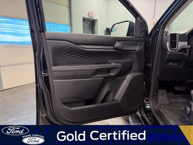 Certified 2025 Ford Ranger XL w/ Trailer Tow Package RWD image 21