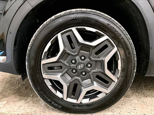 Used 2022 Hyundai Santa Fe Limited AWD/4WD image 8