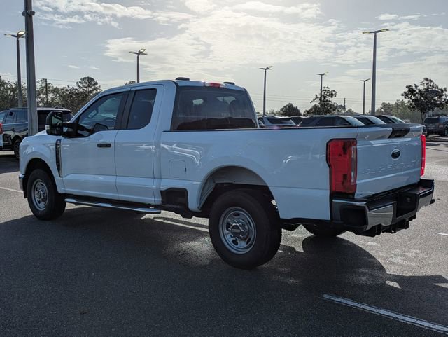 Certified 2023 Ford F250 XL w/ XL Chrome Package image 3