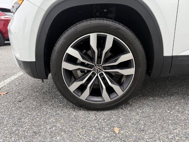 Used 2021 Volkswagen Atlas Cross Sport SEL image 23