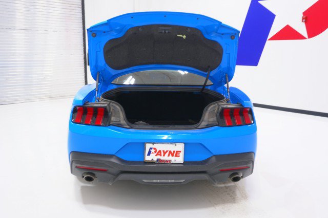 Certified 2024 Ford Mustang Coupe RWD image 8