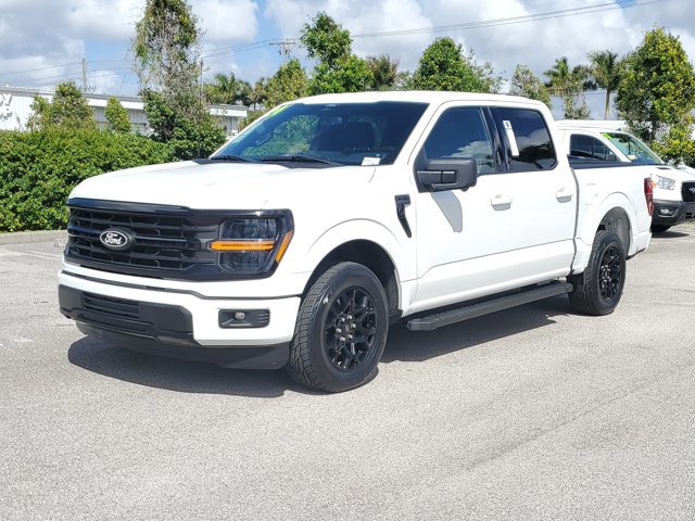 Certified 2024 Ford F150 XLT w/ XLT Black Appearance Package image 4