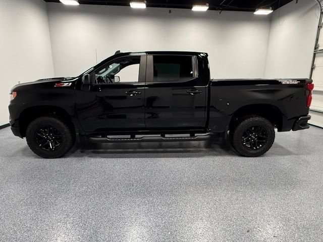 Used 2023 Chevrolet Silverado 1500 LT Trail Boss w/ Protection Package AWD/4WD image 8