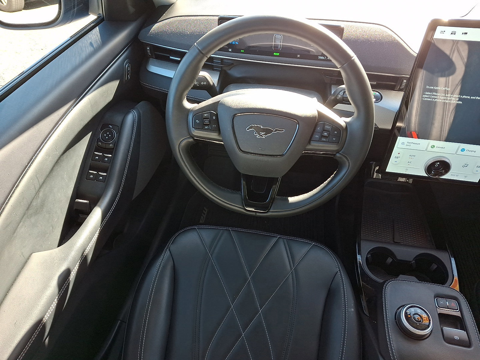 Certified 2022 Ford Mustang Mach-E Select AWD/4WD image 14