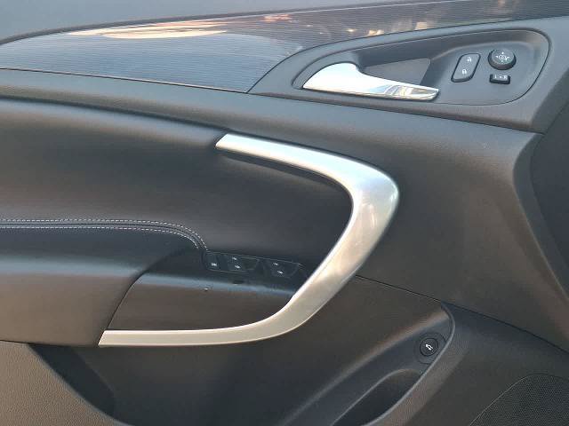 Used 2017 Buick Regal Sport Touring FWD image 16