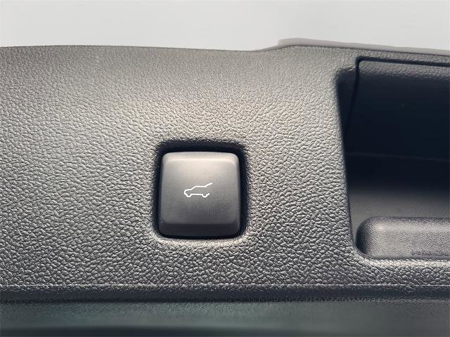 Certified 2024 Ford Escape ST-Line w/ Equipment Group 301A image 8