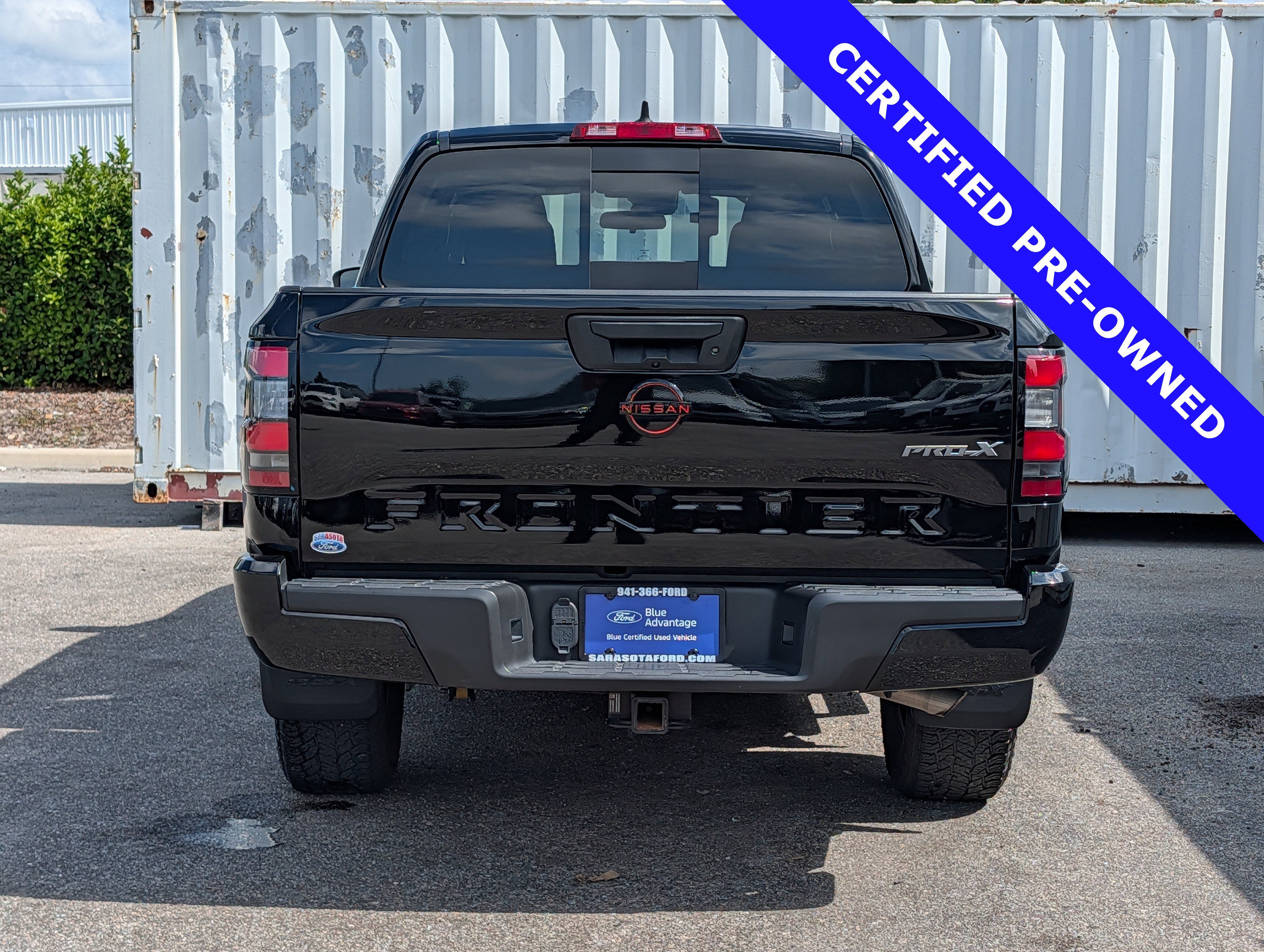 Used 2023 Nissan Frontier Pro-X w/ Tow Package RWD image 5