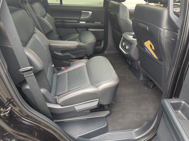 Certified 2025 Ford Expedition Tremor AWD/4WD image 35