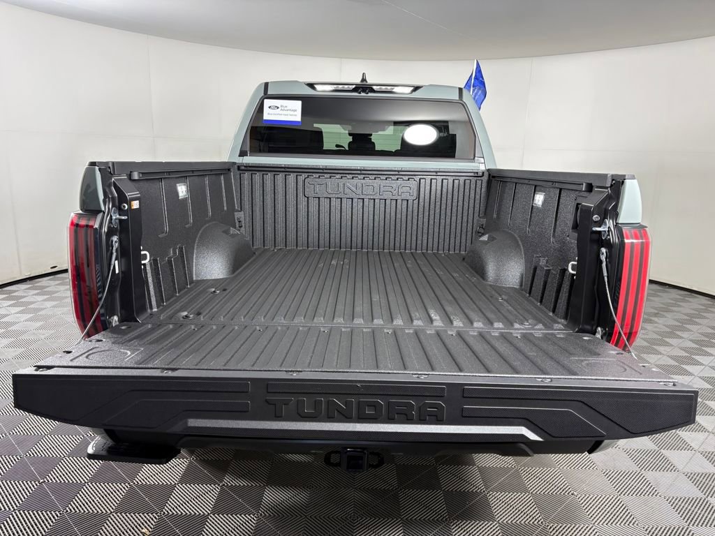 Used 2025 Toyota Tundra Limited image 31