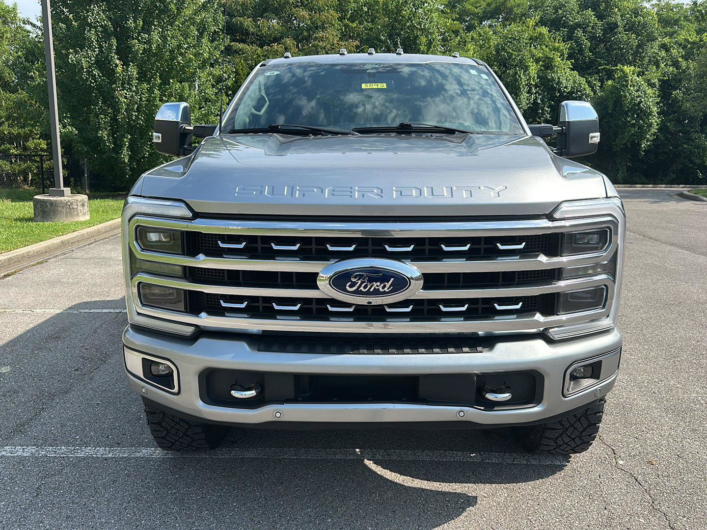 Certified 2024 Ford F250 Platinum w/ Tremor Off-Road Package AWD/4WD image 8