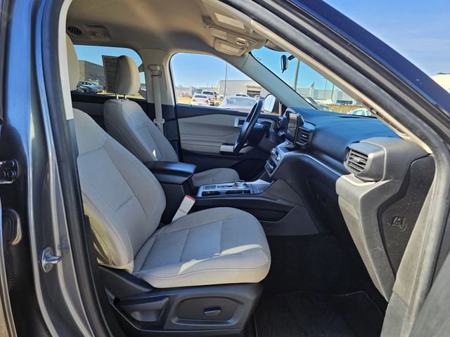 Certified 2022 Ford Explorer XLT image 26