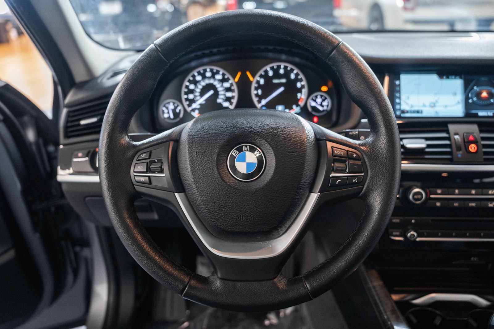 Used 2017 BMW X3 xDrive28i AWD/4WD image 34