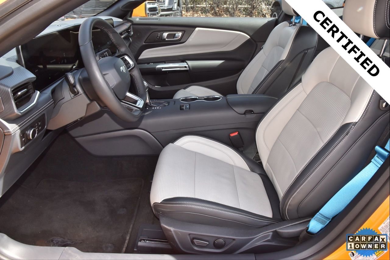 Certified 2026 Ford Mustang Premium image 15