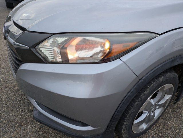 Used 2018 Honda HR-V LX image 9