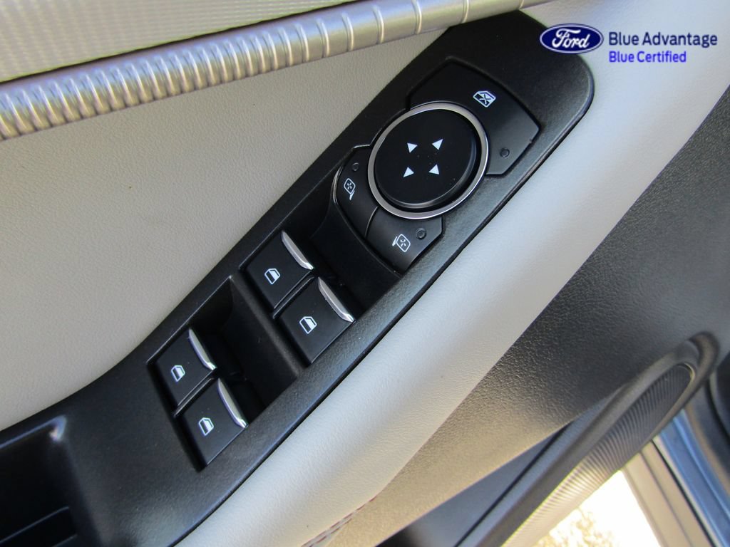Certified 2025 Ford Explorer Active w/ Active Comfort Package AWD/4WD image 23