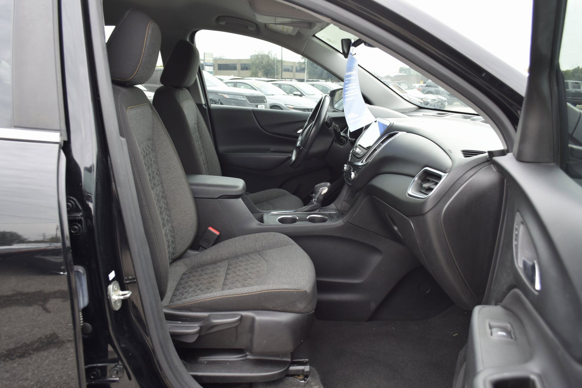 Used 2022 Chevrolet Equinox LT image 23