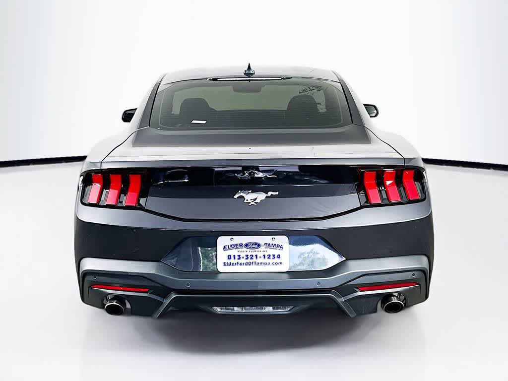Certified 2024 Ford Mustang Coupe RWD image 5