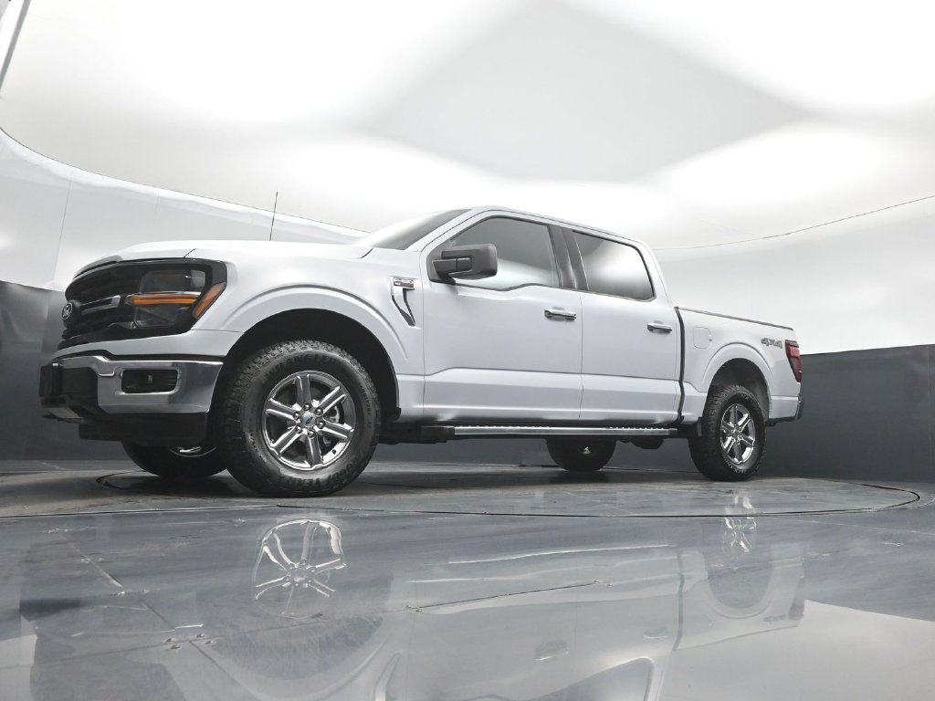 Certified 2025 Ford F150 XLT w/ Equipment Group 301A Standard AWD/4WD image 38