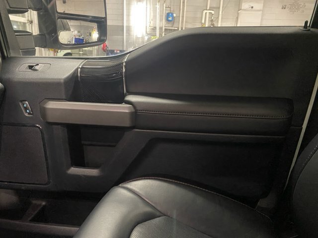 Certified 2022 Ford F350 Platinum w/ Tremor Off-Road Package AWD/4WD image 16