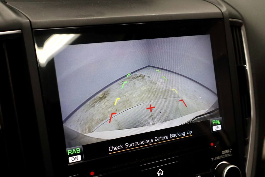 Used 2023 Subaru Forester Limited AWD/4WD image 9