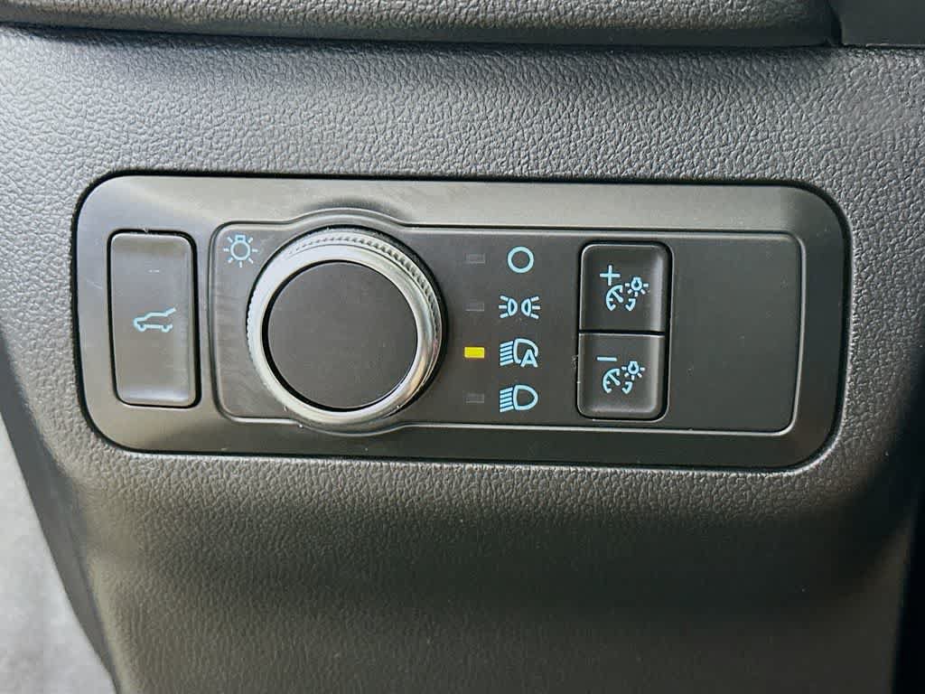 Certified 2022 Ford Escape SE w/ SE Sport Appearance Package FWD image 27