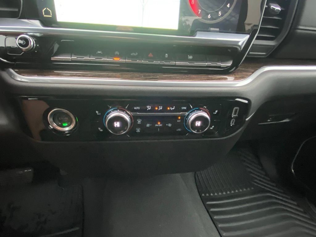 Used 2024 GMC Sierra 1500 SLE RWD image 17